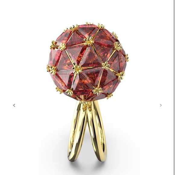 🔹️SWAROVSKI 🔹️ Red Cubic Zirconia Curiosa Gold Tone Plated Brass Ring - Picture 5 of 9